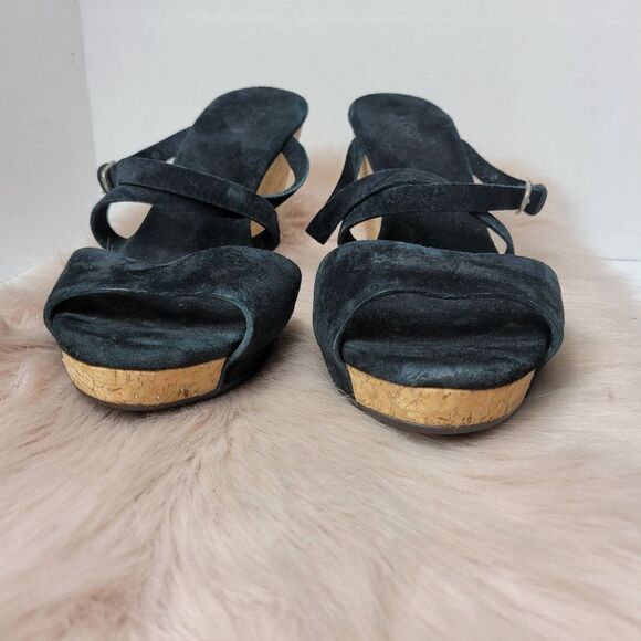Ugg Jullita Strappy BlackSuede Cork Wedge Womens Sandals Shoes Size 11 - Picture 2 of 10